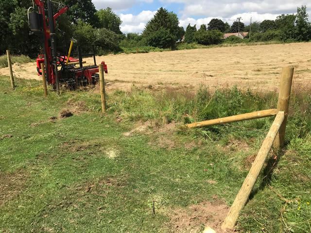 Stock fencing in Oxford